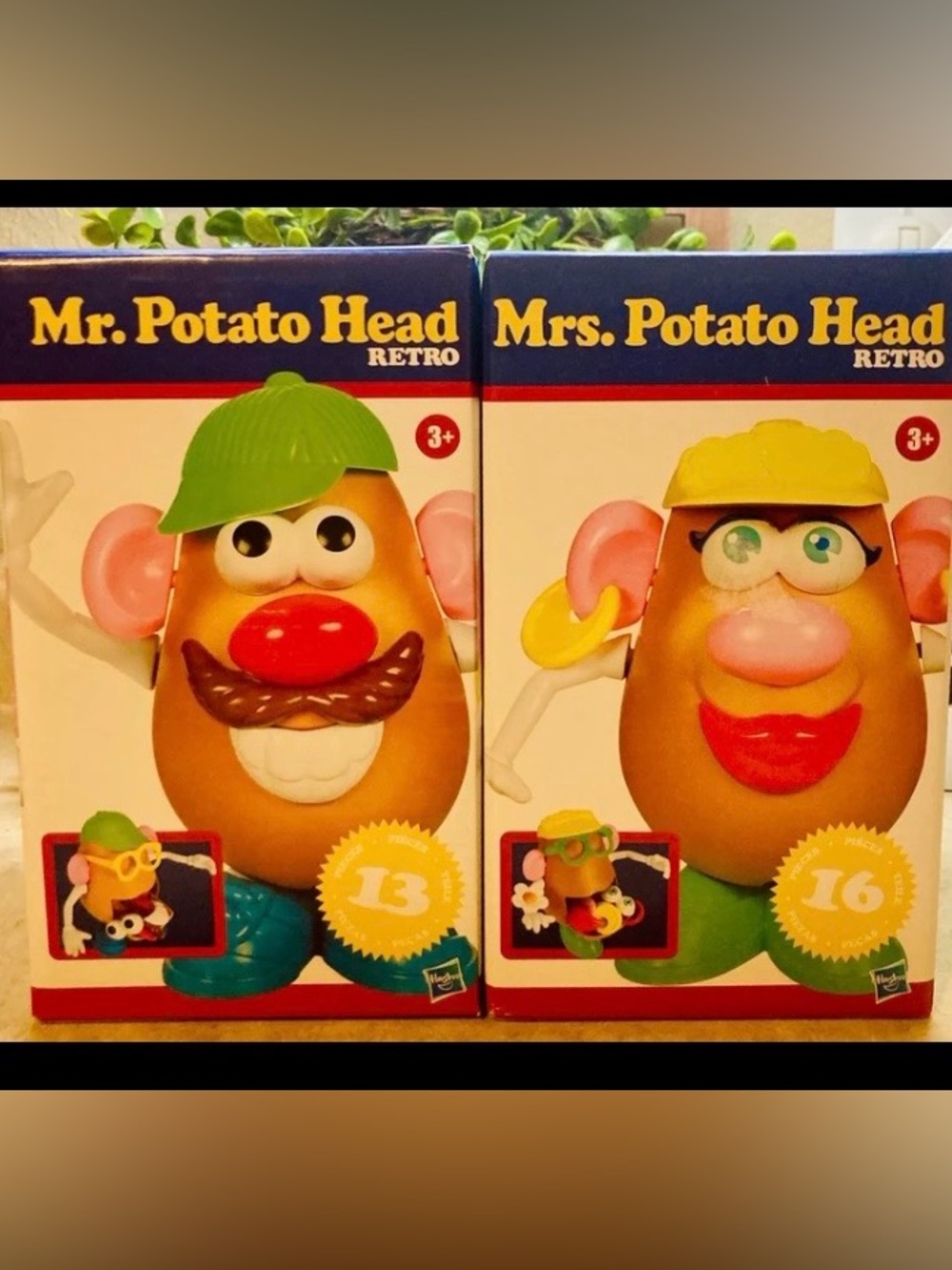 Set of Mr. & Mrs Potato Head Retro From Hasbro! Toys R Us Exclusive Rare Kids 3+